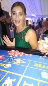 Smiling guest at the blackjack table