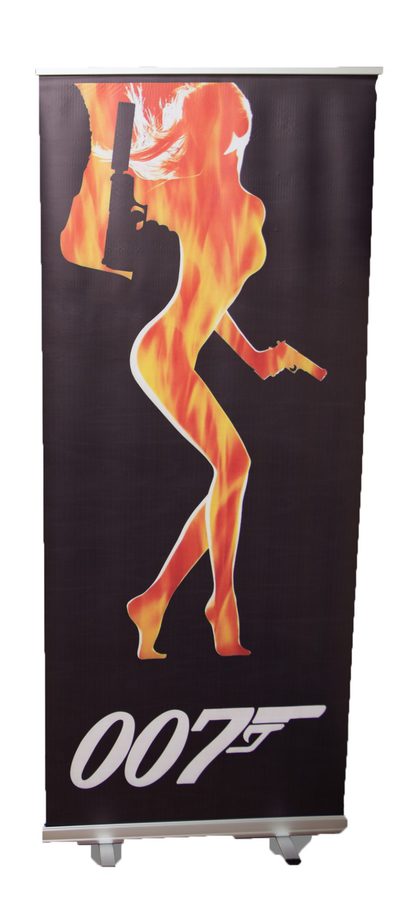 vegas themed party decorations